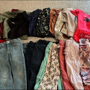 2T Lot of girl clothes